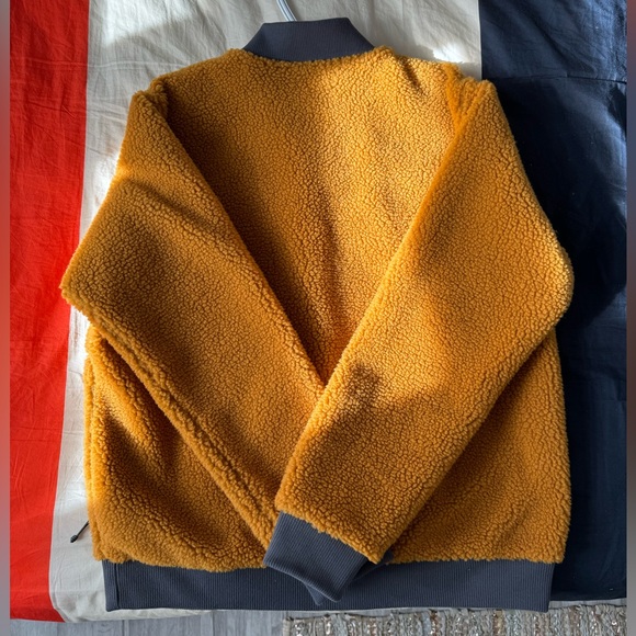 SOLD- Patagonia Retro-X bomber jacket - Picture 3 of 7